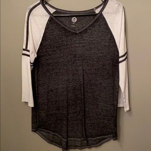 Large 3/4 sleeve tunic